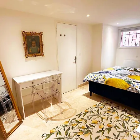 Premium Lucioles Mit Wunderschoenem Meerblick By Riviera Homelife Management