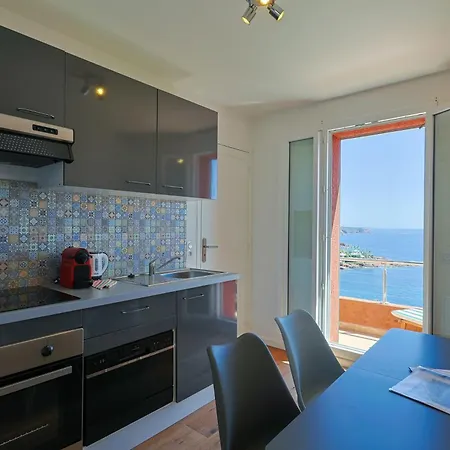 Tolles Fuer Familien Mit Meerblick Und Schwimm Strandnah By Riviera Homelife Management * Saint-Raphael (Var)