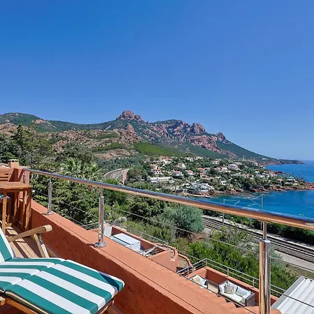 Tolles Fuer Familien Mit Meerblick Und Schwimm Strandnah By Riviera Homelife Management Apartment Saint-Raphael (Var)