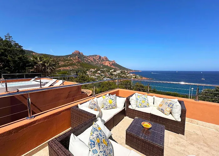 Premium Lucioles Mit Wunderschoenem Meerblick By Riviera Homelife Management アパート *