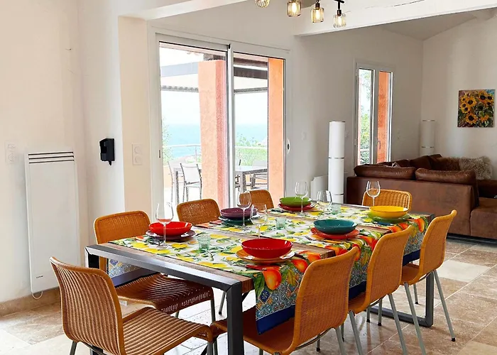 Premium Lucioles Mit Wunderschoenem Meerblick By Riviera Homelife Management アパート